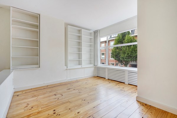 Medium property photo - Stuyvesantstraat 335, 2593 GK Den Haag